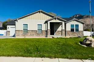954 N Wahlen Way, Harrisville, UT 84404 - Photo 2