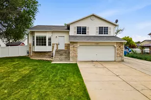 1561 W 1725 S, Woods Cross, UT 84087 - Photo 2