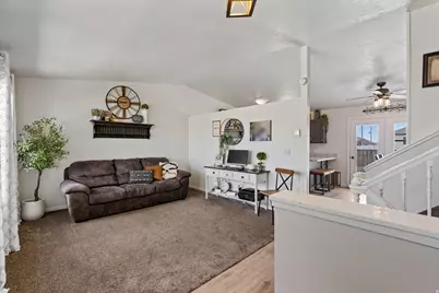 644 E Tamarix, Delta, UT 84624 - Photo 2
