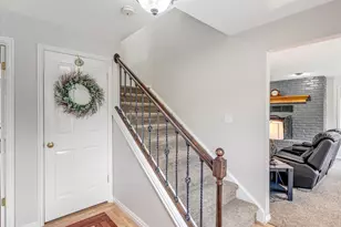 338 E Shamrock Dr S, Murray, UT 84107 - Photo 6