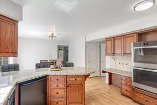 338 E Shamrock Dr S, Murray, UT 84107 - Photo 14