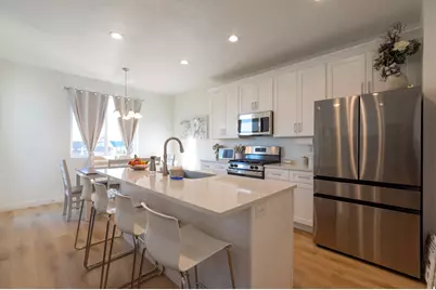 8254 W Cascade View Way S, Magna, UT 84044 - Photo 6