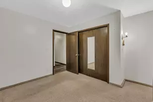 10705 S 300 E, Sandy, UT 84070 - Photo 28