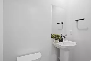 5872 N Valley View Rd W, Lehi, UT 84043 - Photo 20