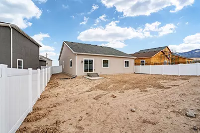 1103 Vegas St W, Grantsville, UT 84029 - Photo 6