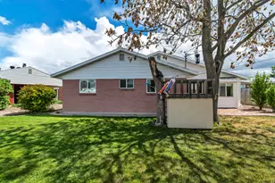 4898 S 1575 W, Taylorsville, UT 84123 - Photo 26