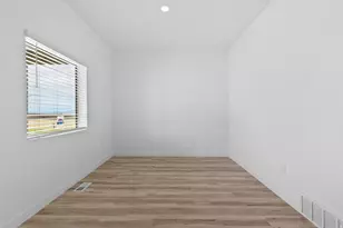 1061 Vegas St W, Grantsville, UT 84029 - Photo 16
