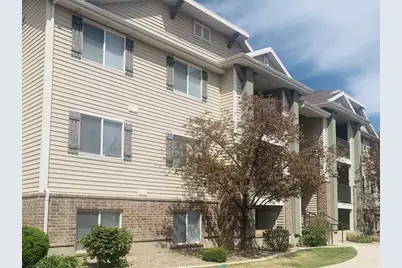 8198 N Cedar Springs Rd E #APT 5, Eagle Mountain, UT 84005 - Photo 2