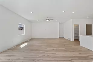 1128 Vegas St W, Grantsville, UT 84029 - Photo 12
