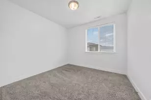 698 N 380 W, Vineyard, UT 84059 - Photo 20