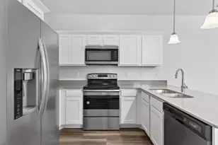 698 N 380 W, Vineyard, UT 84059 - Photo 6