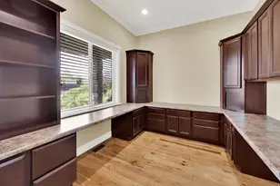 9987 S Congressional Way, South Jordan, UT 84095 - Photo 20