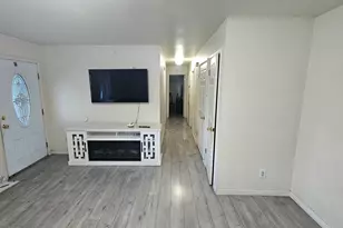 358 W Lakewood Dr, Provo, UT 84601 - Photo 8