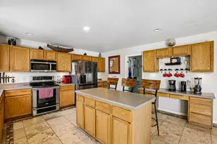 13727 S Blayde Dr W, Herriman, UT 84096 - Photo 16