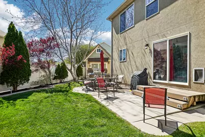 13727 S Blayde Dr W, Herriman, UT 84096 - Photo 38