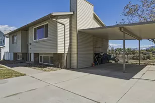837 E Carnation Dr, Sandy, UT 84094 - Photo 4