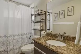 837 E Carnation Dr, Sandy, UT 84094 - Photo 16