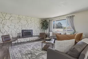 837 E Carnation Dr, Sandy, UT 84094 - Photo 8