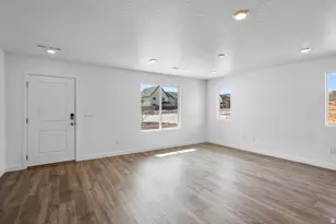 2783 Rushpink Ln, Washington, UT 84780 - Photo 22