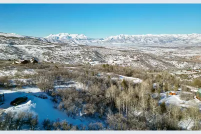 1910 S Westview Dr #1327, Heber City, UT 84032 - Photo 14
