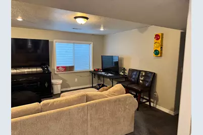 338 E 960 S, Salem, UT 84653 - Photo 8