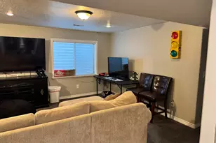 338 E 960 S, Salem, UT 84653 - Photo 8