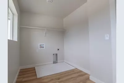 1077 W Linden Ln S #29, Woods Cross, UT 84087 - Photo 16
