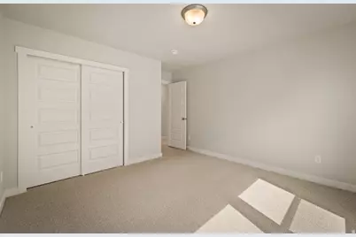 1077 W Linden Ln S #29, Woods Cross, UT 84087 - Photo 6
