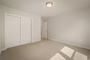 1077 W Linden Ln S, Woods Cross, UT 84087 - Photo 6