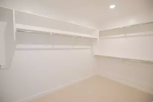 1077 W Linden Ln S, Woods Cross, UT 84087 - Photo 4