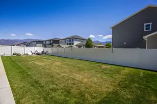 2119 S Mountain View Blvd E, Woods Cross, UT 84087 - Photo 32