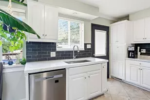 935 E 900 N, Bountiful, UT 84010 - Photo 10