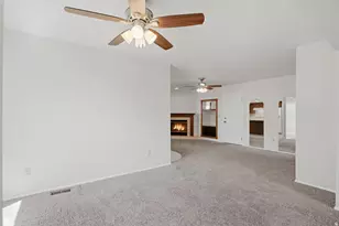 1021 E 5675 S, South Ogden, UT 84405 - Photo 6