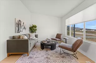 431 W Cherry St, Grantsville, UT 84029 - Photo 2