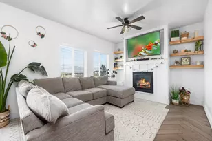 256 W Horizon Loop, Elk Ridge, UT 84651 - Photo 6