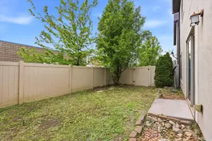 1823 W 2300 S, Woods Cross, UT 84087 - Photo 24