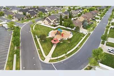 1823 W 2300 S, Woods Cross, UT 84087 - Photo 26