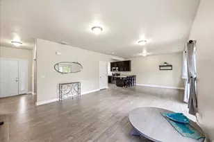 1823 W 2300 S, Woods Cross, UT 84087 - Photo 6