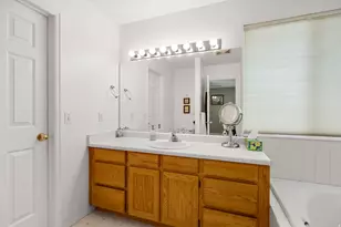 7629 S Kings Bridge Dr W, West Jordan, UT 84084 - Photo 18