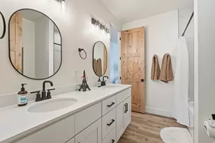 510 Sarah St, Providence, UT 84332 - Photo 30