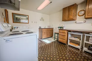 24 S 1400 E, Pleasant Grove, UT 84062 - Photo 34