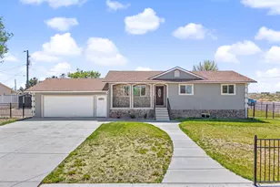 316 E 300 S, Delta, UT 84624 - Photo 2