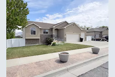 3038 N 3325 Mdw W, Plain City, UT 84404 - Photo 1