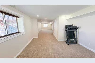 3038 N 3325 Mdw W, Plain City, UT 84404 - Photo 18