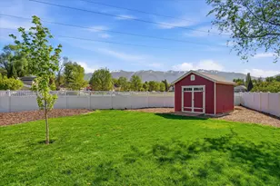1359 W Parkside Ln S, Layton, UT 84041 - Photo 10