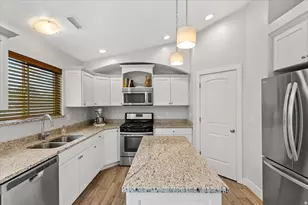 978 S 190 W, Orem, UT 84058 - Photo 14