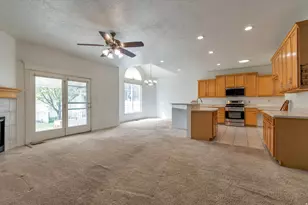 1089 W Tithing Hill Pl Pl S, Riverton, UT 84065 - Photo 2