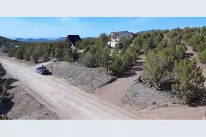 17912 W Granite Ln, Cedar City, UT 84720 - Photo 4