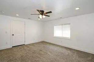 879 W Saddlebrook Dr, Kaysville, UT 84037 - Photo 44
