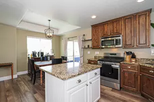 879 W Saddlebrook Dr, Kaysville, UT 84037 - Photo 14